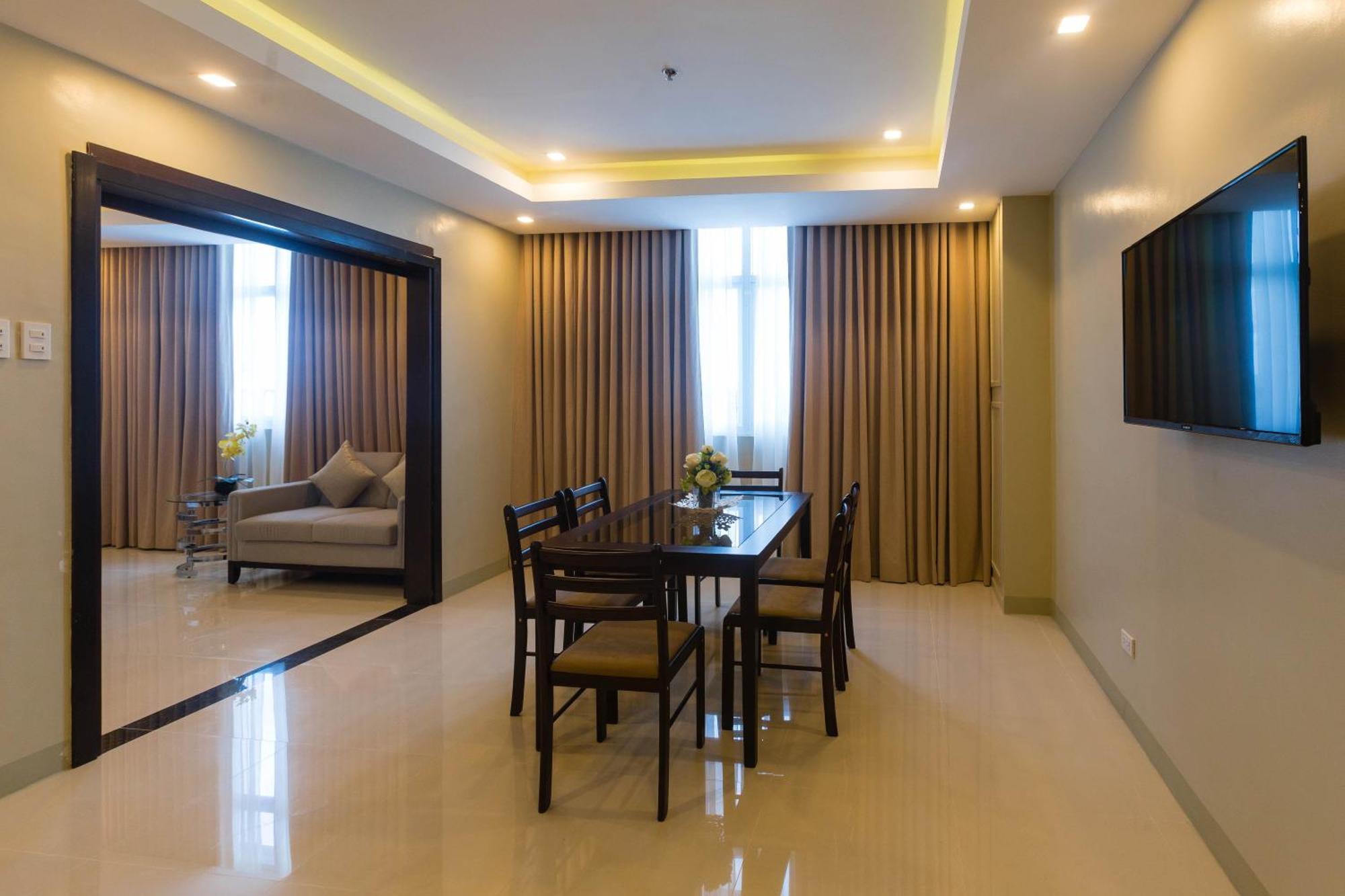 Iloilo Gateway Hotel And Suites Pavia Kültér fotó