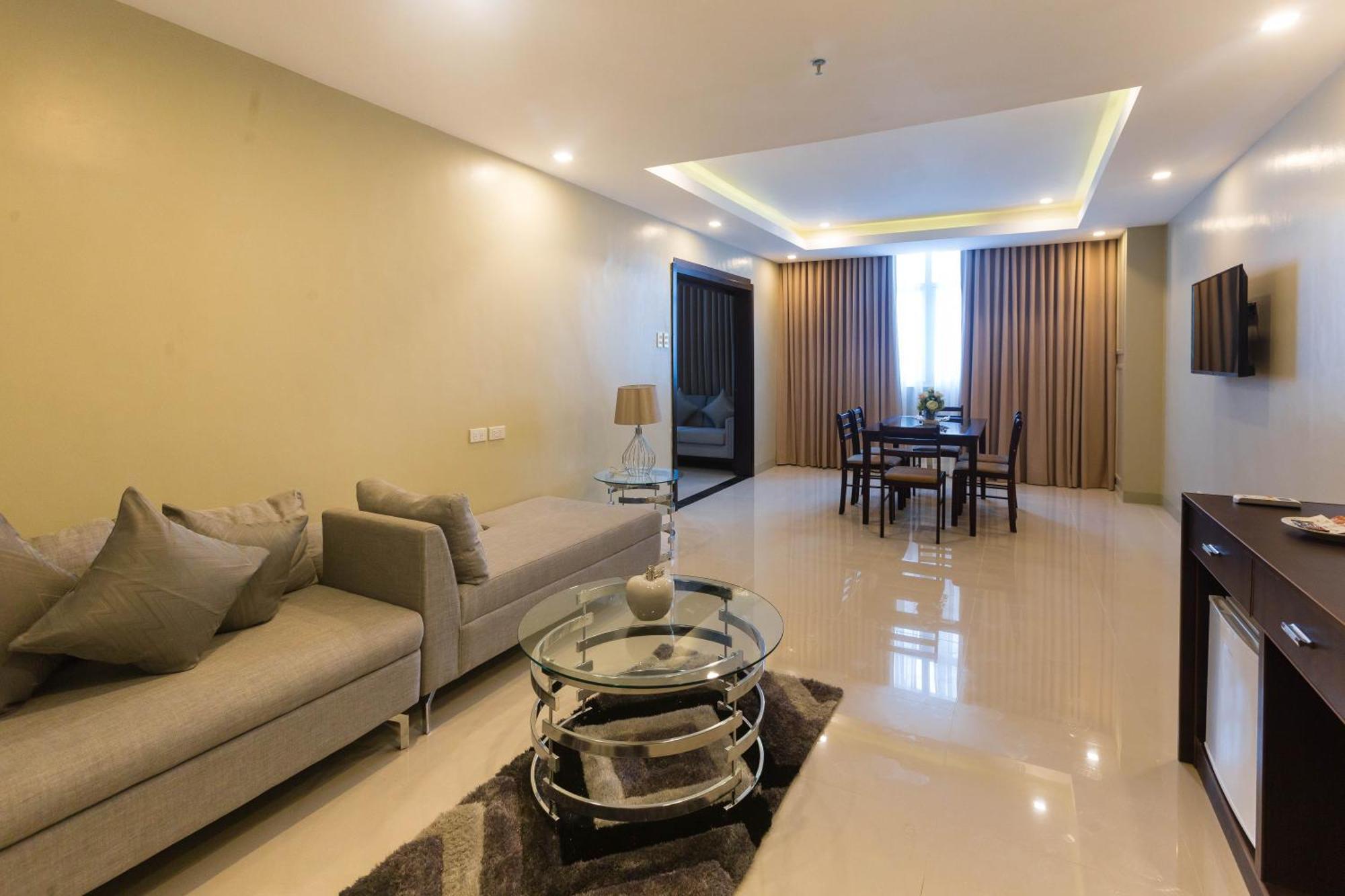 Iloilo Gateway Hotel And Suites Pavia Kültér fotó